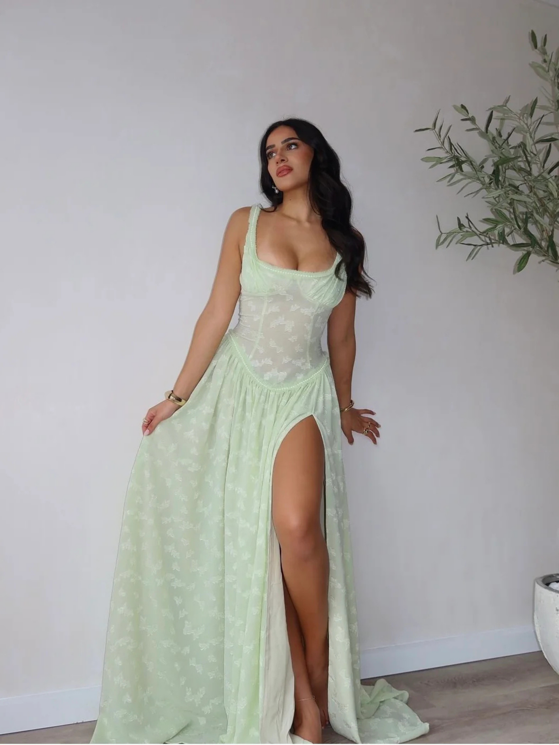 Elessa Circle Green Maxi Dress