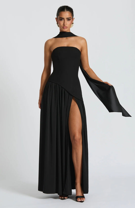Vivora Maxi Dress – Black