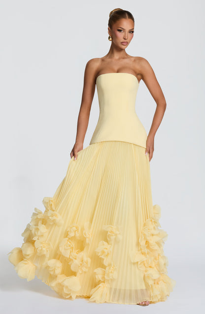 Zafira Pleated Maxi Dress – Yellow